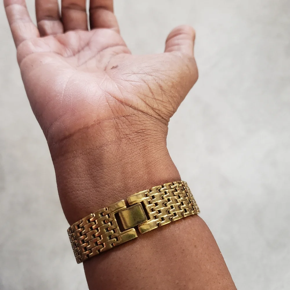 VINTAGE SEIKO GOLD STAINLESS STEEL Slim Metal Band~Japan Made